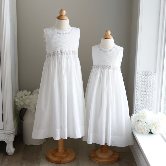 Strasburg Dress White Smocked Embroidered Girls Size 6 Spring Special Occasion - Picture 6 of 7